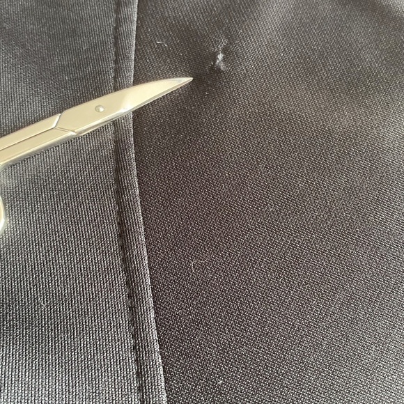 Liverpool Football Club Men’s Hoodie Size L Official Product - Picture 8 of 8